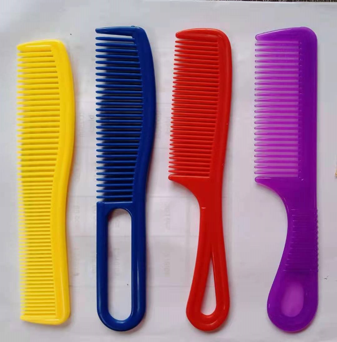 Comb- Plastic